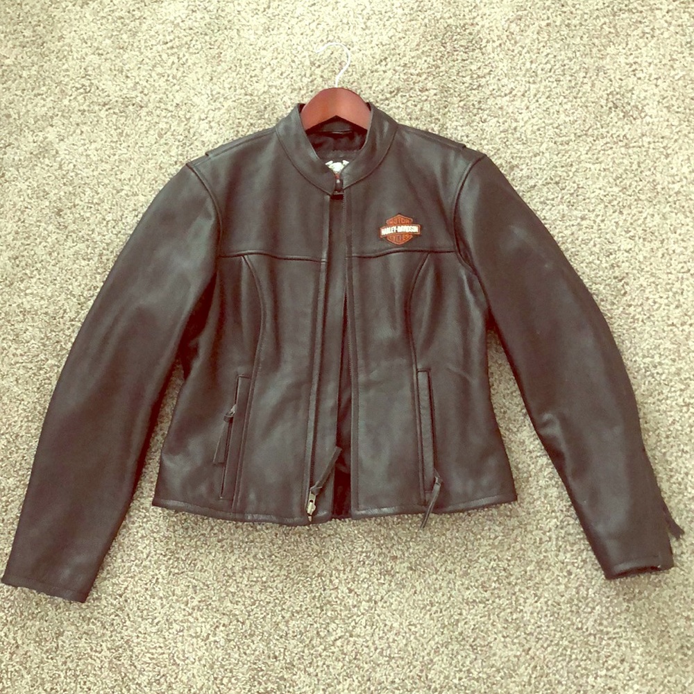Harley Davidson leather jacket size small. Used.